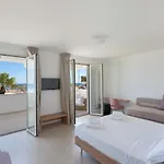 Bed & Breakfast Marnik Luxury San Foca